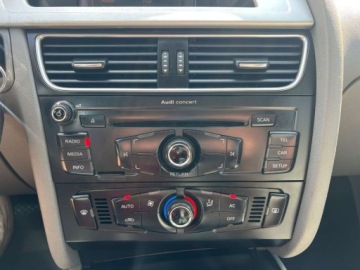 Audi A4 B8 Avant 2.0 TDI 143KM 2009 Audi a4 S-LINE AUTOMAT LEDY PARKTRONIC NAWIGACJA NOWY ROZRZAD NOWY DWUMAS, zdjęcie 10