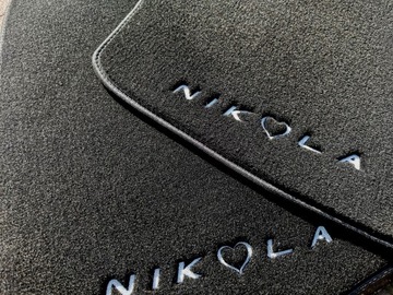 Водительский коврик, ПРЕДНАЗНАЧЕННЫЙ для модели STANDARD.