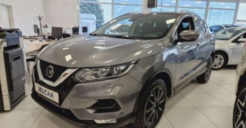 Nissan Qashqai II Crossover Facelifting 1.6 DiG-T 163KM 2018 Nissan Qashqai 1.6 DIG-T 163KM Panoramadach Kamera cofania 1.6 Benzyna