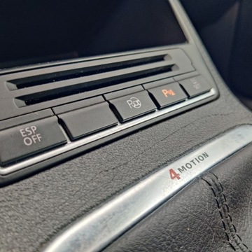 Volkswagen Tiguan I SUV 2.0 TDI CR DPF 140KM 2009 Volkswagen Tiguan 2.0 TDI 4x4 Xenon Android Hak Czujniki Parkowania 2.0, zdjęcie 27