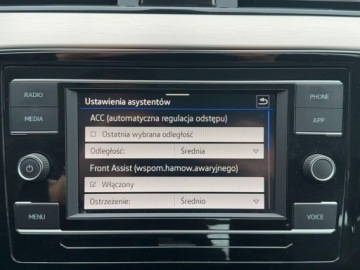 Volkswagen Passat B8 Variant Facelifting 1.5 TSI EVO 150KM 2022 Volkswagen Passat 1.5 TSI 150KM DSG FV23 AppConnect ACC 1.5 Benzyna, zdjęcie 22