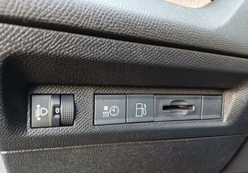 Peugeot 408 2025 Peugeot 408 260 1.6 Plug-In Hybrid 225 Allure AT Demo GWARANCJA FV23, zdjęcie 23