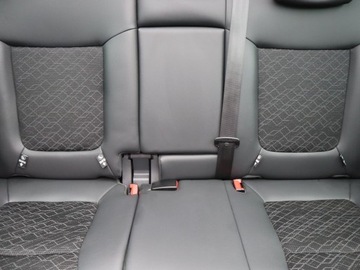 Peugeot 3008 I Crossover 2.0 HDi FAP 150KM 2015 Peugeot 3008 2.0 HDi, Salon Polska, Skóra, Navi, zdjęcie 9