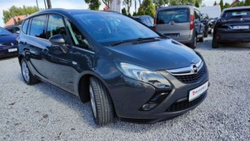 Opel Zafira C Tourer 1.6 CDTI ECOTEC 136KM 2014 Opel Zafira 1.6CDTI 136kM Klima Navi Tempomat Czujniki Serwis Super Stan G, zdjęcie 1