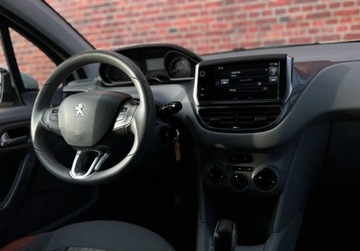 Peugeot 208 I Hatchback 3d 1.0 VTI 68KM 2014 Peugeot 208 Grzane fotele Alu klima Gwarancja w cenie Warszawa VFVJ 68KM, zdjęcie 4