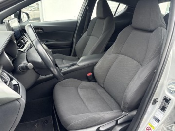 Toyota C-HR I Crossover 1.2L Turbo 116KM 2018 Toyota C-HR 1.2 T GPF Premium 1.2 T GPF Premium, zdjęcie 12
