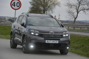 Citroen C5 Aircross I SUV 1.5 BlueHDI 131KM 2021 Citroen C5 Aircross 1.5 full led nawi kamera hak, zdjęcie 13