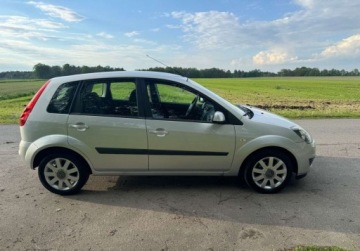 Ford Fiesta VI 1.4 16V 80KM 2008 Ford Fiesta Bez korozji, bezwypadkowy, bardzo dobrym stan 1.4 Benzyna 80KM, zdjęcie 3