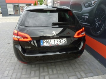 Peugeot 308 II SW Facelifting 1.5 BlueHDI 130KM 2019 Peugeot 308 SW ALLURE*1.5 HDI, zdjęcie 4