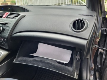 Honda Civic IX Hatchback 5d 2.2 i-DTEC 150KM 2012 HONDA CIVIC IX 5d 2.2 i-DTEC 150KM, Manual, Kamera, Climatronic, zdjęcie 16