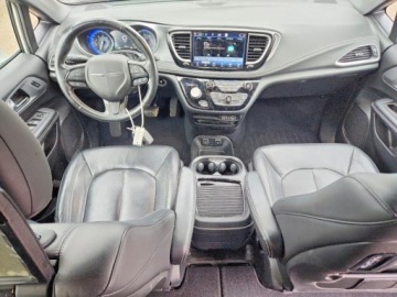 Chrysler Pacifica II 2021 Chrysler Pacifica Touring L 2021 3.6 Benzyna 287KM, zdjęcie 8