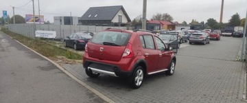 Dacia Sandero I Hatchback 5d 1.6 MPI 84KM 2012 Dacia Sandero 1.6 mpi plus lpg -nowa butla bezwypadek 1.6 Benzyna 84KM, zdjęcie 4