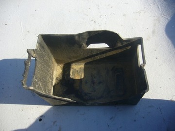 MITSUBISHI PAJERO III 3.2 DID POUZDRO AKUMULÁTORU