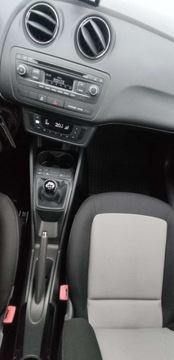 Seat Ibiza IV Hatchback 5d Facelifting 1.4 85KM 2014 Seat Ibiza 1.4MPI ,BEZWYPADEK ,Bogata wersja,nawigacja 1.4 Benzyna 85KM, zdjęcie 17