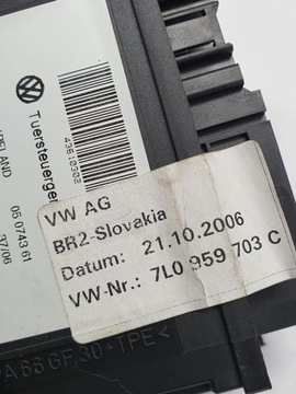 MOTOREK OKNO LEVÝ ZADNÍ PORSCHE CAYENNE 7L0959703C 7L0959795A