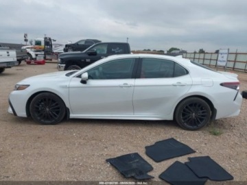 Toyota Camry IX 2021 Toyota Camry xse hybrid, 2022r., 2.5L 2.5 Hybryda 176KM, zdjęcie 5