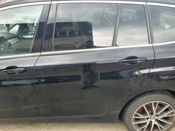 BMW 2 F45 2015 GRANÁT TOURER DVEŘE KOMPLETNÍ BEZ BOKU LEVÝ ZADNÍ 668
