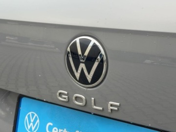 Volkswagen Golf VIII Variant 1.5 TSI 130KM 2023 Volkswagen Golf 1.5 TSI 130KM EVO Life, Serwis ASO, Gwarancja, MALY PRZEBI, zdjęcie 13