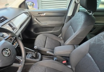 Skoda Fabia III Hatchback Facelifting 1.0 MPI 75KM 2019 Skoda Fabia Swiezo sprowadzony Zarejestrowany. Ubezpieczony. MPI. Radar., zdjęcie 18