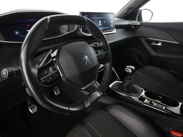 Peugeot 2008 I SUV Facelifting 1.2 PureTech 130KM 2019 Peugeot 2008 GRATIS! Pakiet Serwisowy o wartości, zdjęcie 13