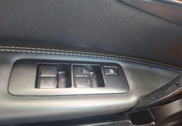 Nissan Qashqai I Crossover Facelifting  1.6 117KM 2013 Nissan Qashqai Nissan Qashai 1,6 FULL OPCJA 1.6 Benzyna 117KM, zdjęcie 11