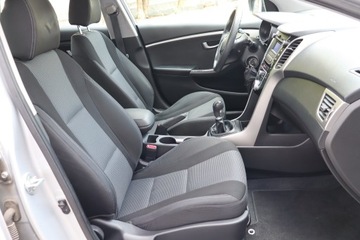 Hyundai i30 II Hatchback 5d 1.4 MPI 100KM 2015 Hyundai i30 1.4 CVVT, Salon Polska, Serwis ASO, zdjęcie 8