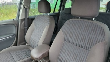 Opel Zafira C Tourer 2.0 CDTI ECOTEC 130KM 2012 Opel Zafira salon polska duza navi 7 osobowa, zdjęcie 9