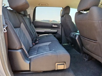 Toyota Tundra II 2020 Toyota Tundra Crewmax SR5 2020 5.7l 5.7 Benzyna 381KM, zdjęcie 10