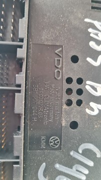 Панель дефлектора Volkswagen Passat B5 Hella EU