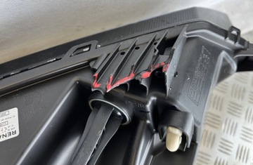 ЛЕВАЯ ПЕРЕДНЯЯ ФОНАРЯ ПОЛНОСТЬЮ СВЕТОДИОДНАЯ SANDERO III LIFT STEPWAY