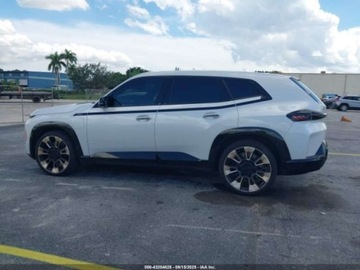 BMW XM 2023 BMW XM 2023 4.4l 4.4 Hybryda 483KM, zdjęcie 2