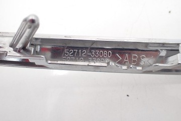 Накладка на бампер передний правый на Toyota Camry XV70