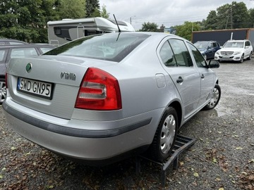 Skoda Octavia II Hatchback 1.6 MPI 102KM 2012 Škoda Octavia Skoda Octavia Instalacja gazowa., zdjęcie 5