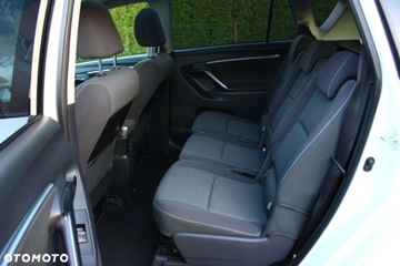 Toyota Verso Minivan Facelifting 1.6 D-4D 112KM 2015 Toyota Verso Toyota Verso 1.6 D-4D 7-Sitzer StartStop Skyview Edition 1.6, zdjęcie 32