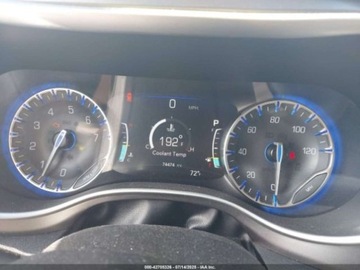 Chrysler Pacifica II 2021 Chrysler Pacifica 2021 Chrysler Pacifica Touring L FWD 3.6 Benzyna 287KM, zdjęcie 6