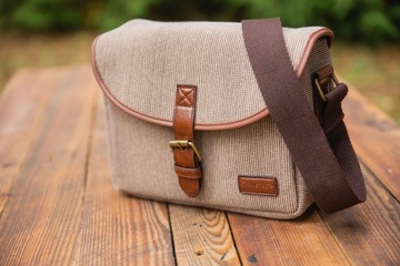 Женская сумка для фотоаппарата в стиле ретро