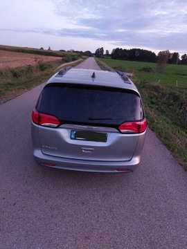 Chrysler Pacifica II 3.6 V6 291KM 2021 CHRYSLER GRAND VOYAGER = PACIFICA 3,6 V6, zdjęcie 9