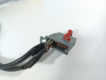 FIAT STILO 01-10 ZRCÁTKO LEVÉ ELEKTRICKÉ 5+2PIN KÓD LAK 268