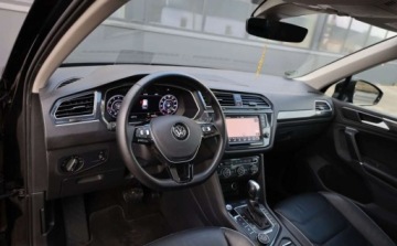 Volkswagen Tiguan I SUV Facelifting 2.0 TSI 180KM 2016 Volkswagen Tiguan Volkswagen Tiguan 2.0 TSI BMT 4Mot Highline DSG 2.0 180KM, zdjęcie 24
