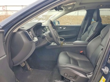 Volvo XC60 II Crossover Plug-In Facelifting 2.0 T8 455KM 2023 Volvo XC 60 Core 2023 2.0 Hybryda Plug-in 455KM, zdjęcie 7