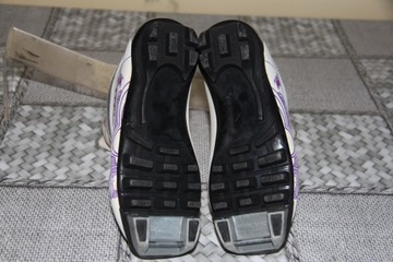 ROSSIGNOL NNN — РАЗМЕР 31/19,5 СМ — ИЗОЛИРОВАННЫЙ