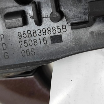 PORSCHE MACAN (95B) 2015 ZADNÍ STRANA LEVÝ KLIKA VNĚJŠÍ DVEŘE PŘEDNÍCH