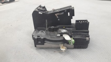 24444015 ZÁMEK DVEŘE LEVÝ PŘEDNÍ OPEL ZAFIRA A 8PIN