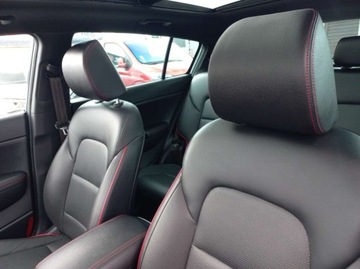 Kia Sportage IV SUV Facelifting 1.6 CRDI 136KM 2018 Kia Sportage GT Line Automat Klimatronik Navi Sensor 1.6 Diesel 136KM, zdjęcie 13