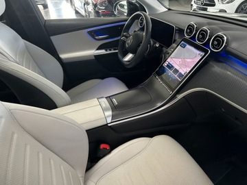 Mercedes GLC C254/X254 Coupe 2.0 220d 197KM 2026 MERCEDES-BENZ GLC 220 d 4-Matic AMG Line Suv 197KM 2026, zdjęcie 9