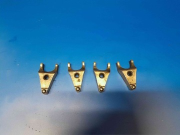 DRŽÁKY ŠLAPKA VSTŘIKOVAČE AVENSIS II T25 2.0 D4D