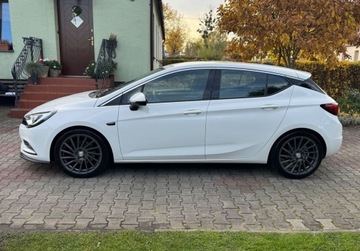 Opel Astra J GTC 1.6 Turbo ECOTEC 200KM 2017 Opel Astra 1,6T 200KM SPORT InteliLUX CLIMATRONIC PDC SERWIS Bezwypadkowa, zdjęcie 1