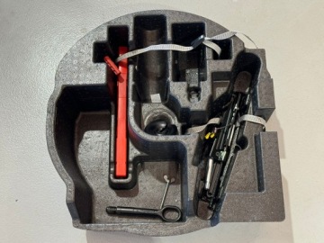 Lamborghini urus repair kit steropian luggage stick triangle, №1