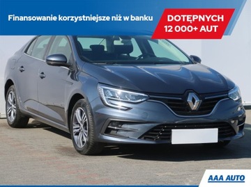 Renault Megane 1.3 TCe, Salon Polska