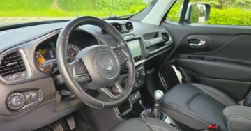 Jeep Renegade SUV 1.6 MultiJet 120KM 2018 Jeep Renegade 1.6 MultiJet 120KM Limited, zdjęcie 23